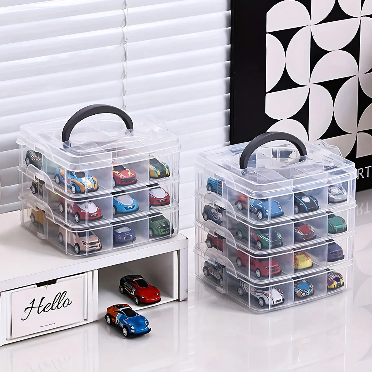 1pc Transparent toy &  multi-purpose dustproof and moisture-proof portable storage box.