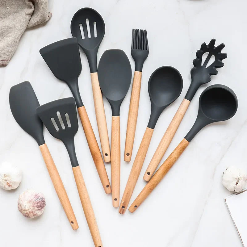 12PCS Silicon Non-Stick Cookware Kitchenware Utensil Set with Wooden Handles
